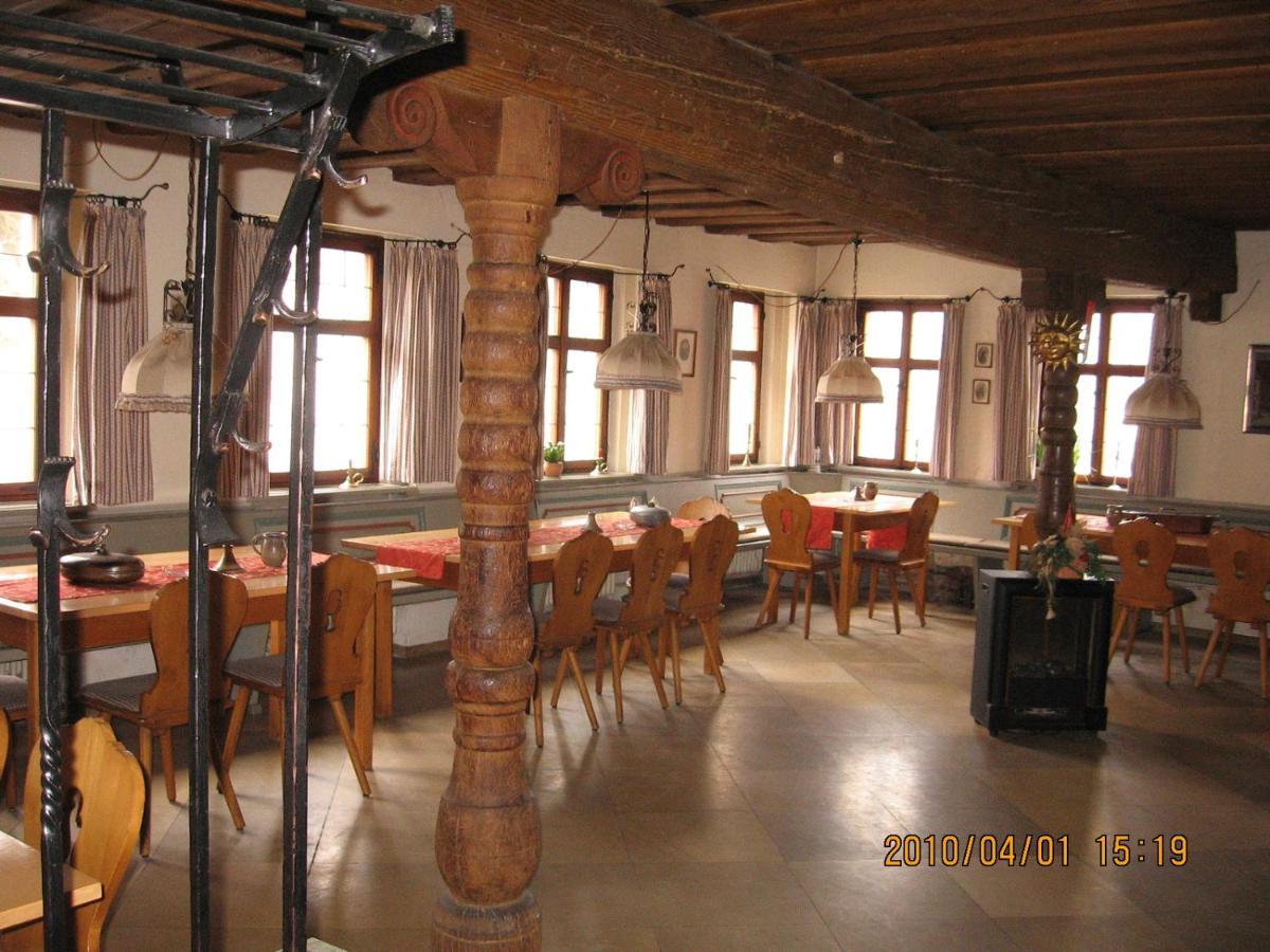 Hotel Alte Poststation Goldener Hirsch Emskirchen Esterno foto